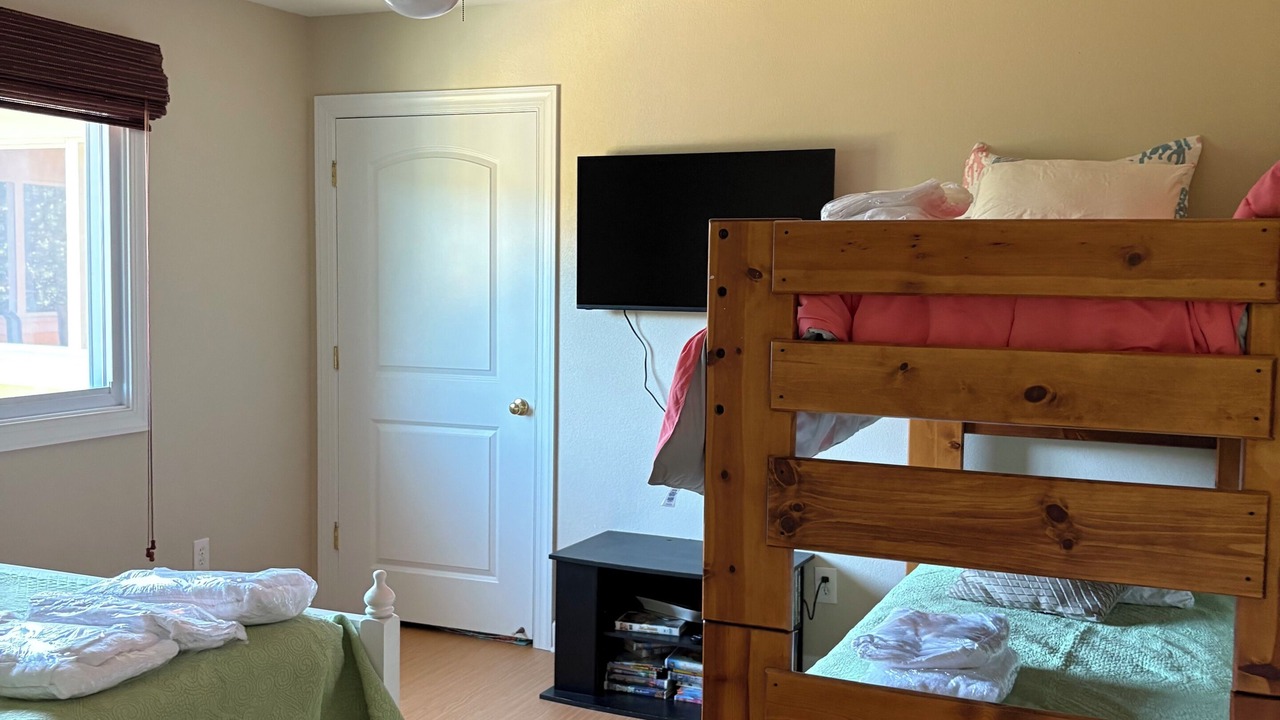 Photo of Bedroom in Carova Beach