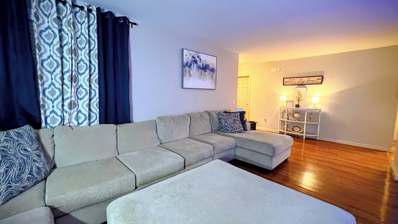 Photo of Livingroom in Anderson