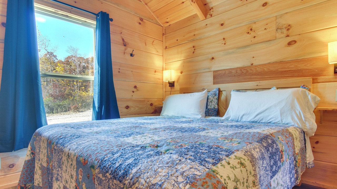 Photo of Bedroom in Union Mills