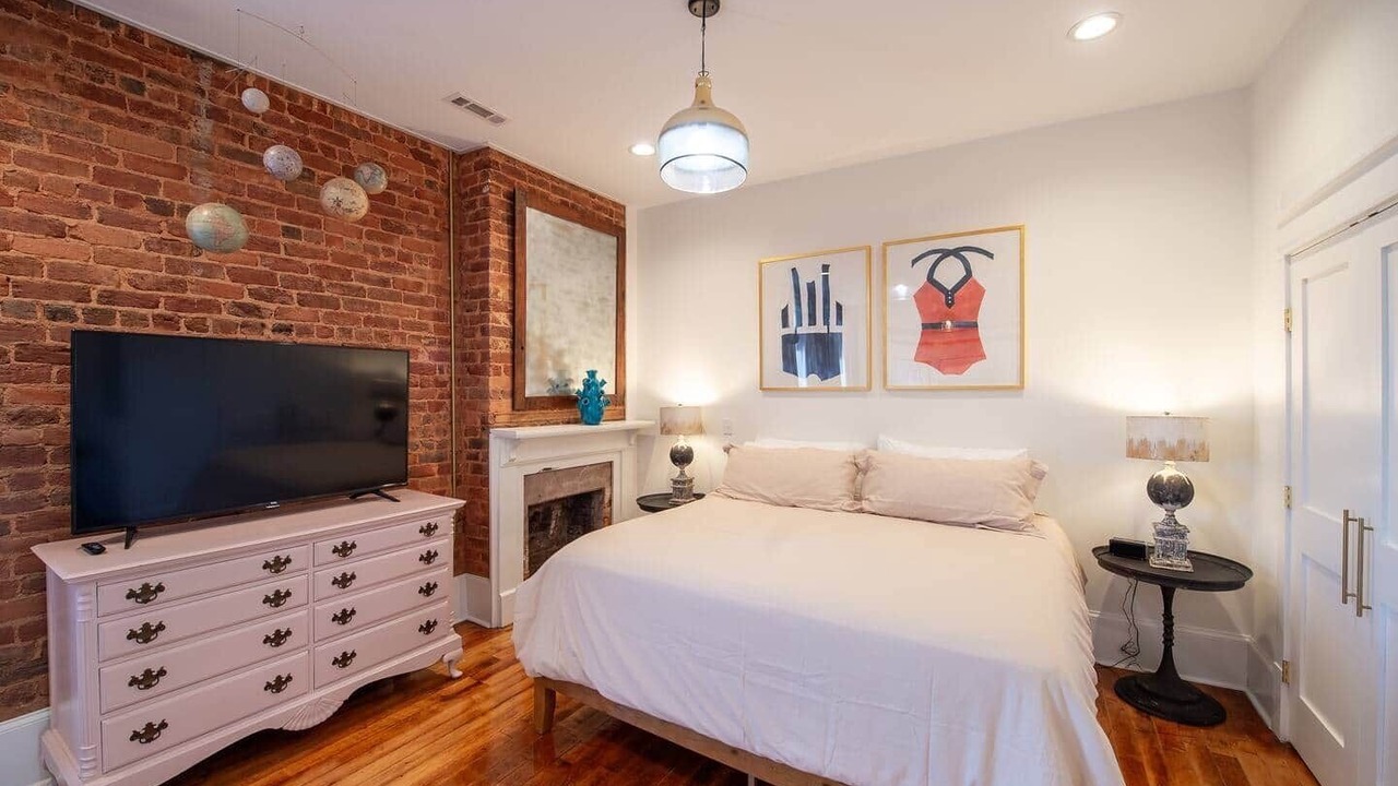 Photo of Bedroom in Seneca