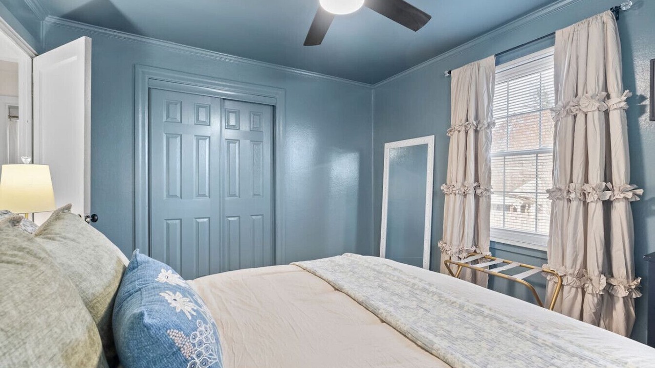 Photo of Bedroom in Lynchburg