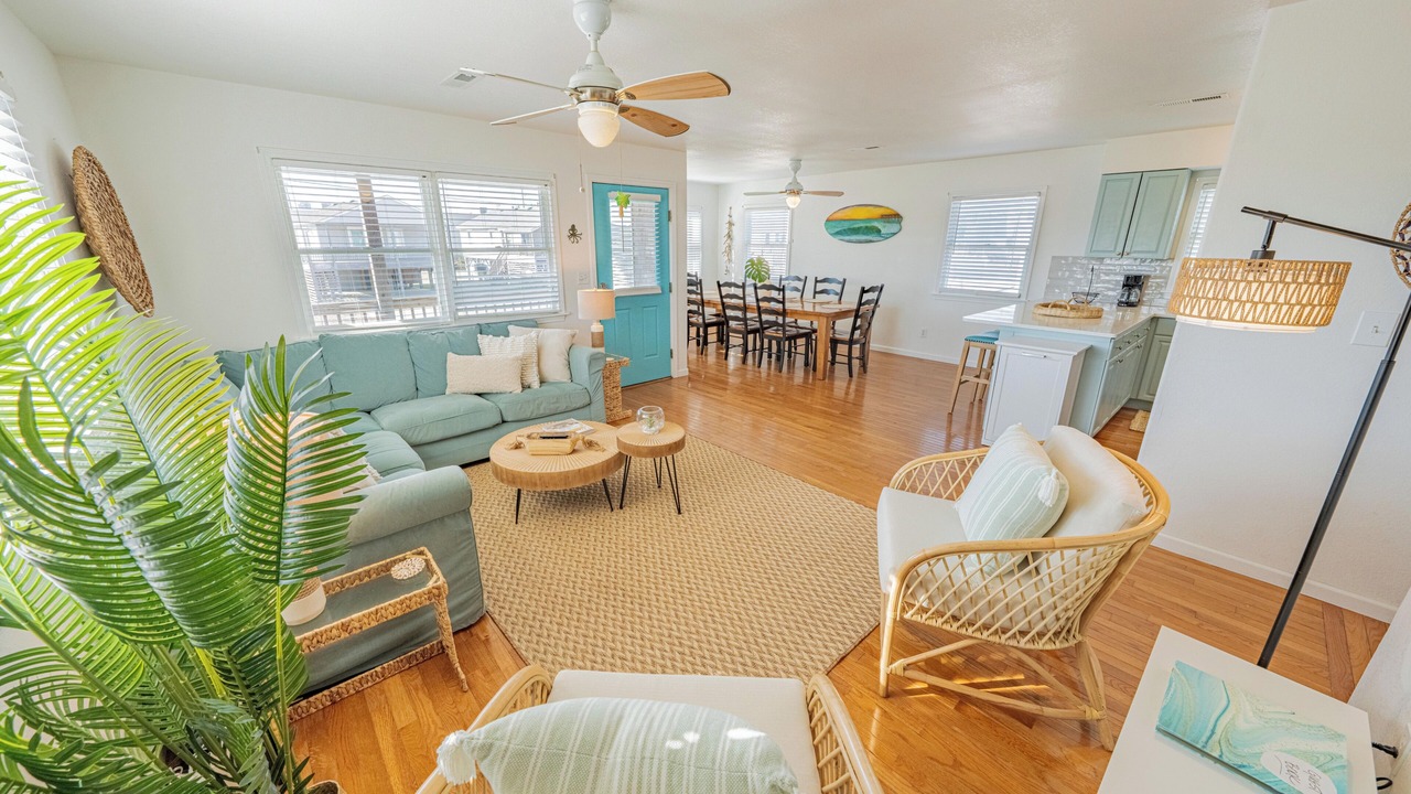 Photo of Livingroom in Southern Shores