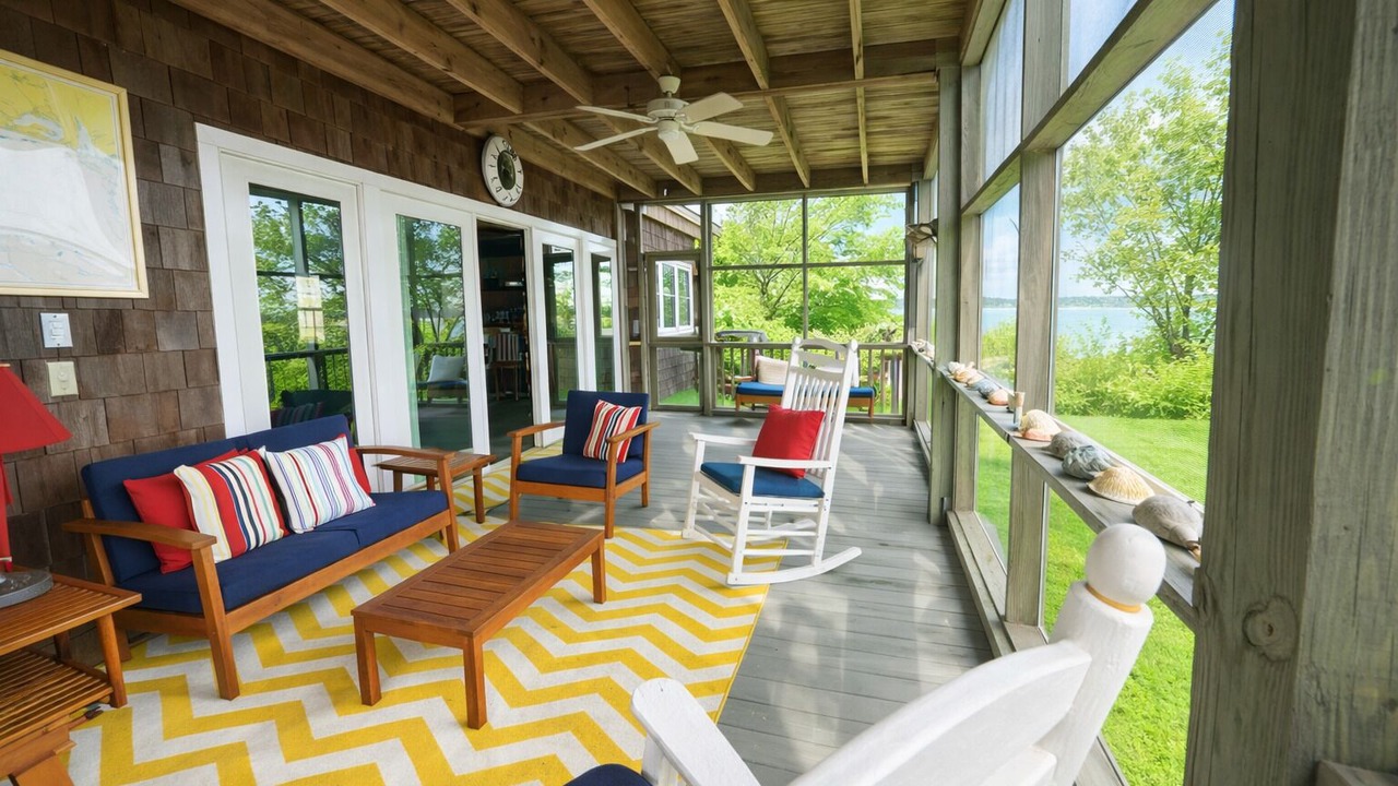 Photo of Patio Balcony in Swansboro