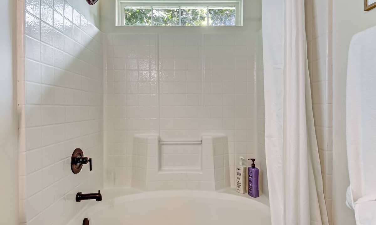 Photo of Bathroom in Pooler