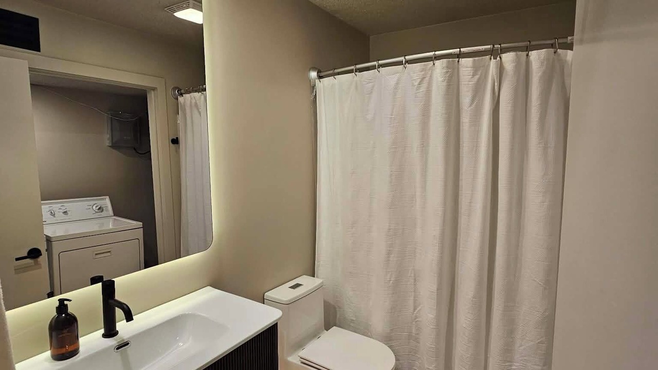 Photo of Bathroom in Rosewood