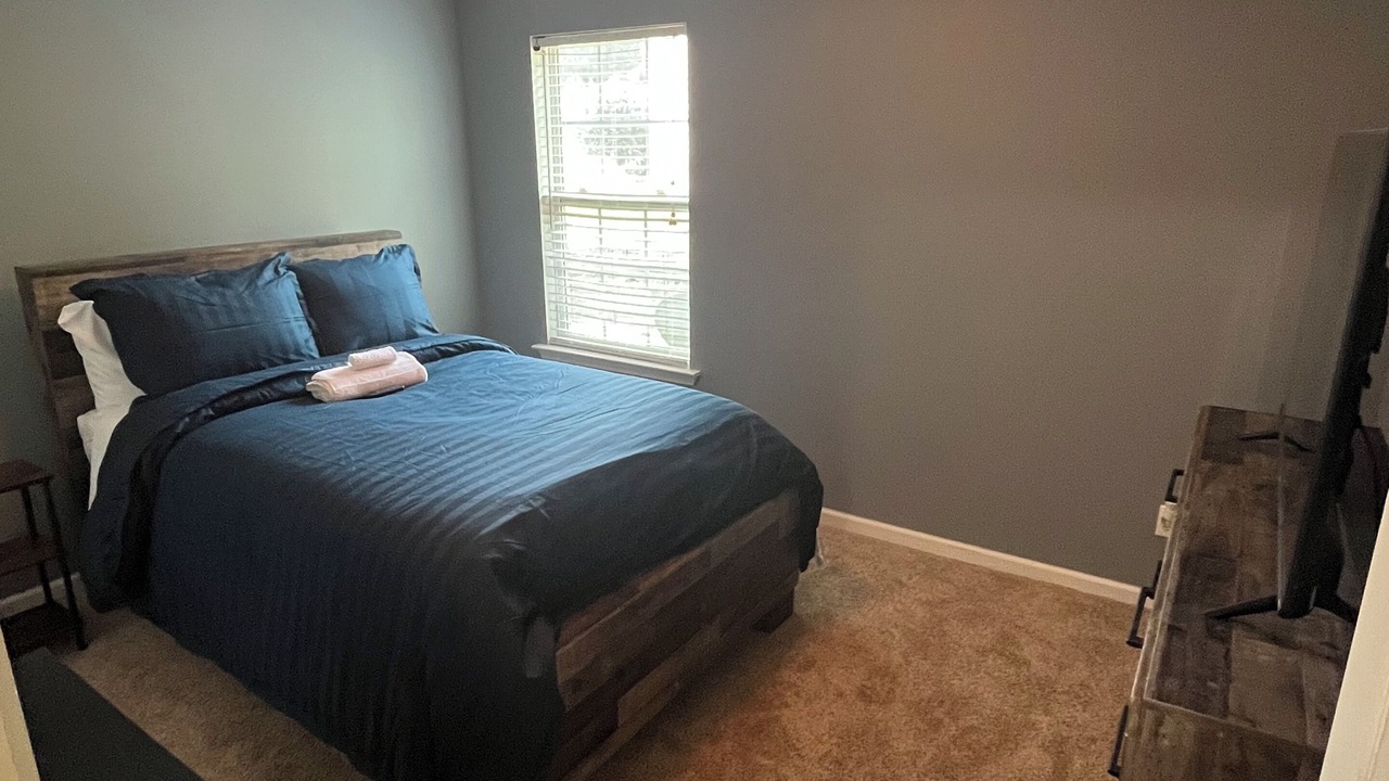 Photo of Bedroom in Warrenville