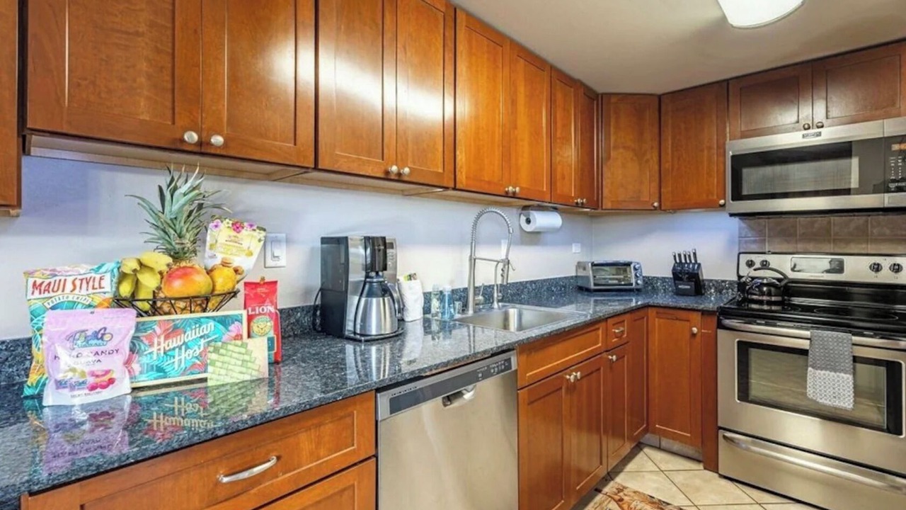 Photo of Kitchen in Historic Kailua Village
