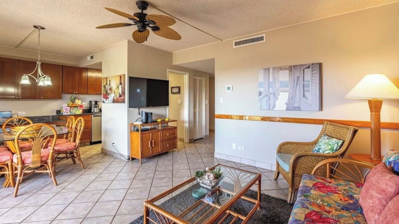 Photo of Livingroom in Historic Kailua Village