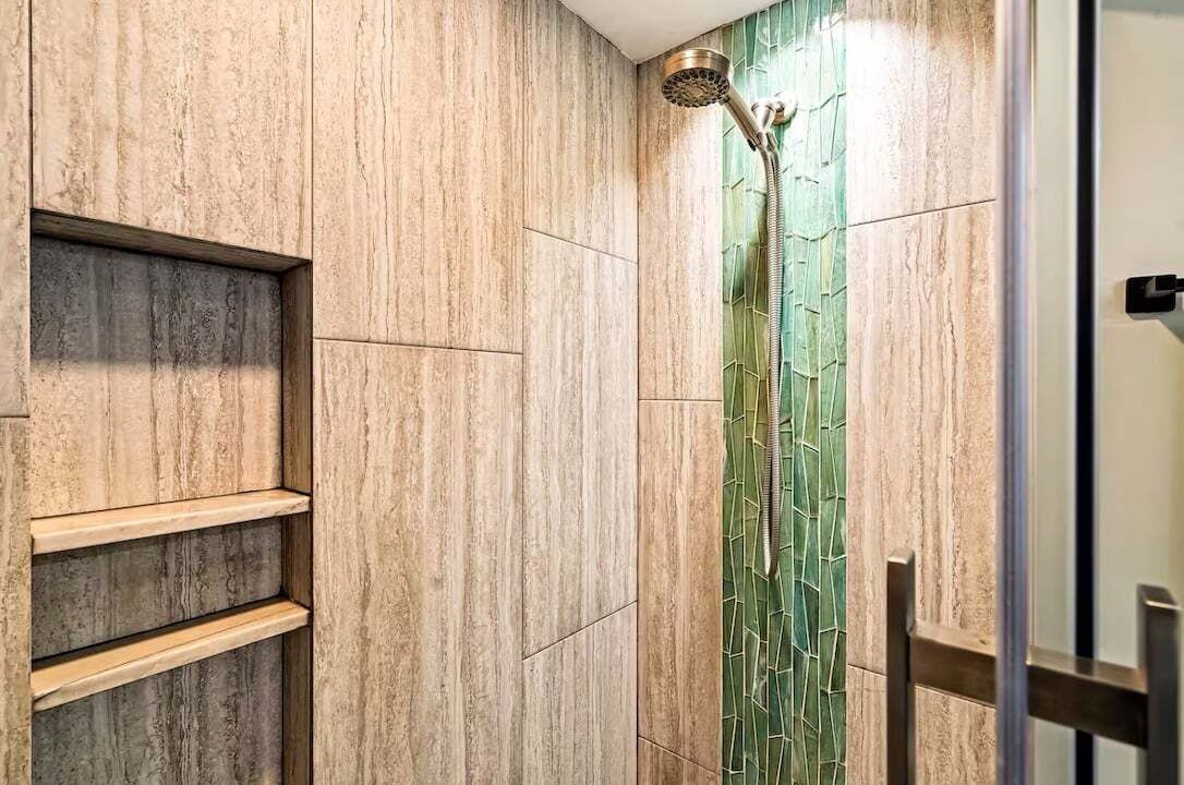 Photo of Bathroom in Historic Kailua Village