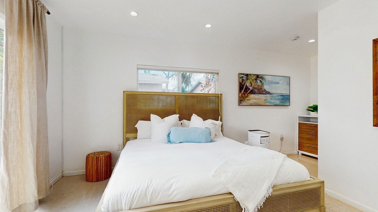 Photo of Bedroom in Makaha