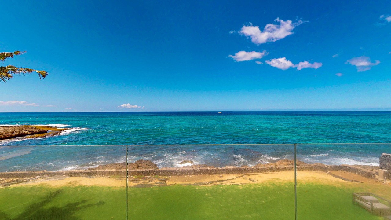 Photo of Others in Makaha