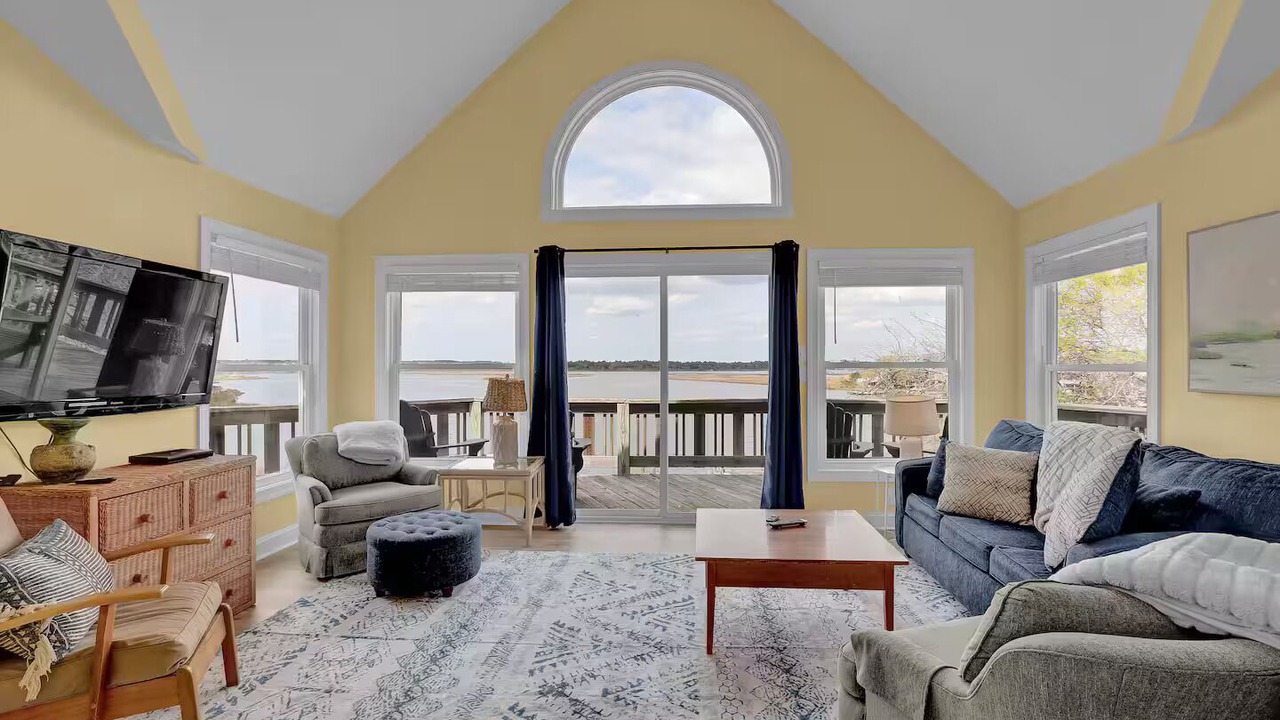 Photo of Livingroom in Ocean City Beach