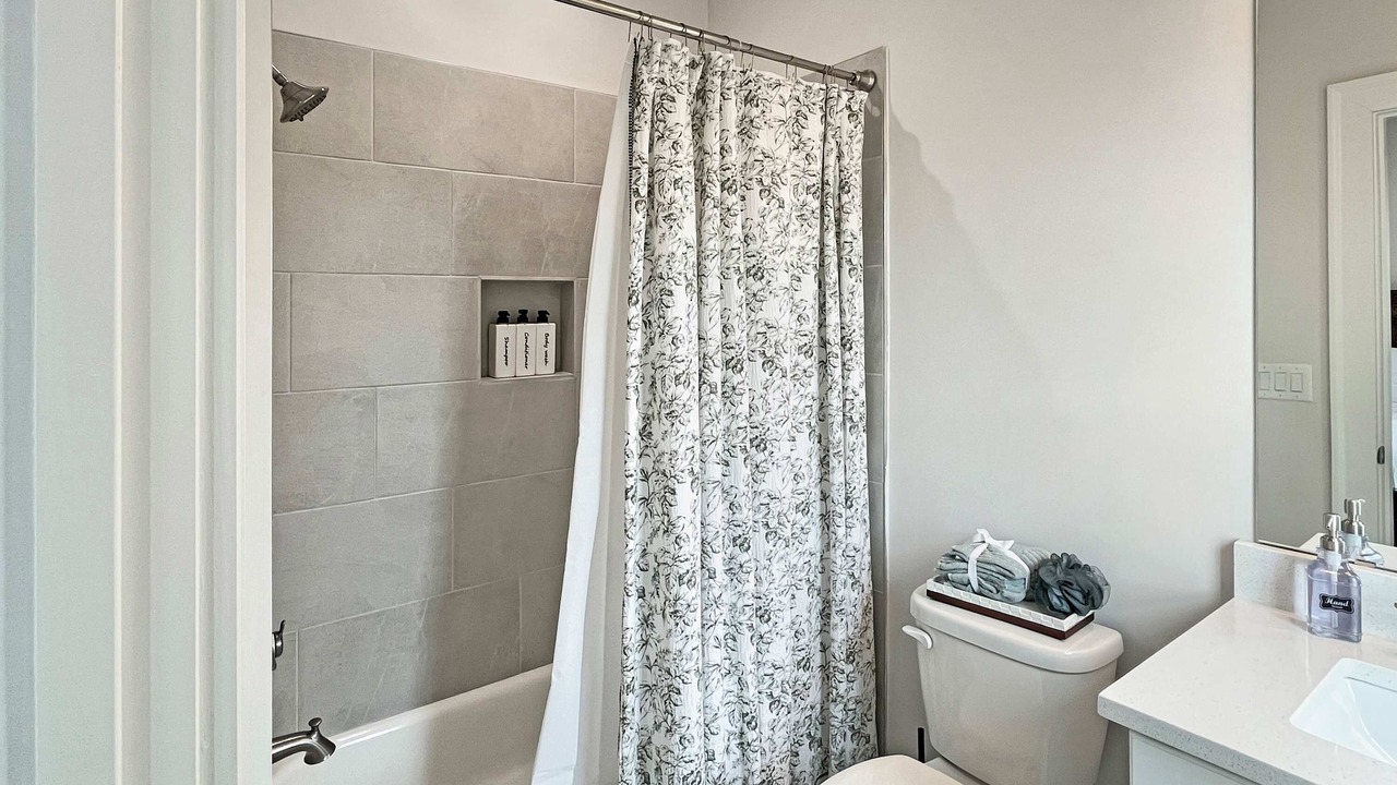Photo of Bathroom in Hitch Village - Fred Wessels Homes