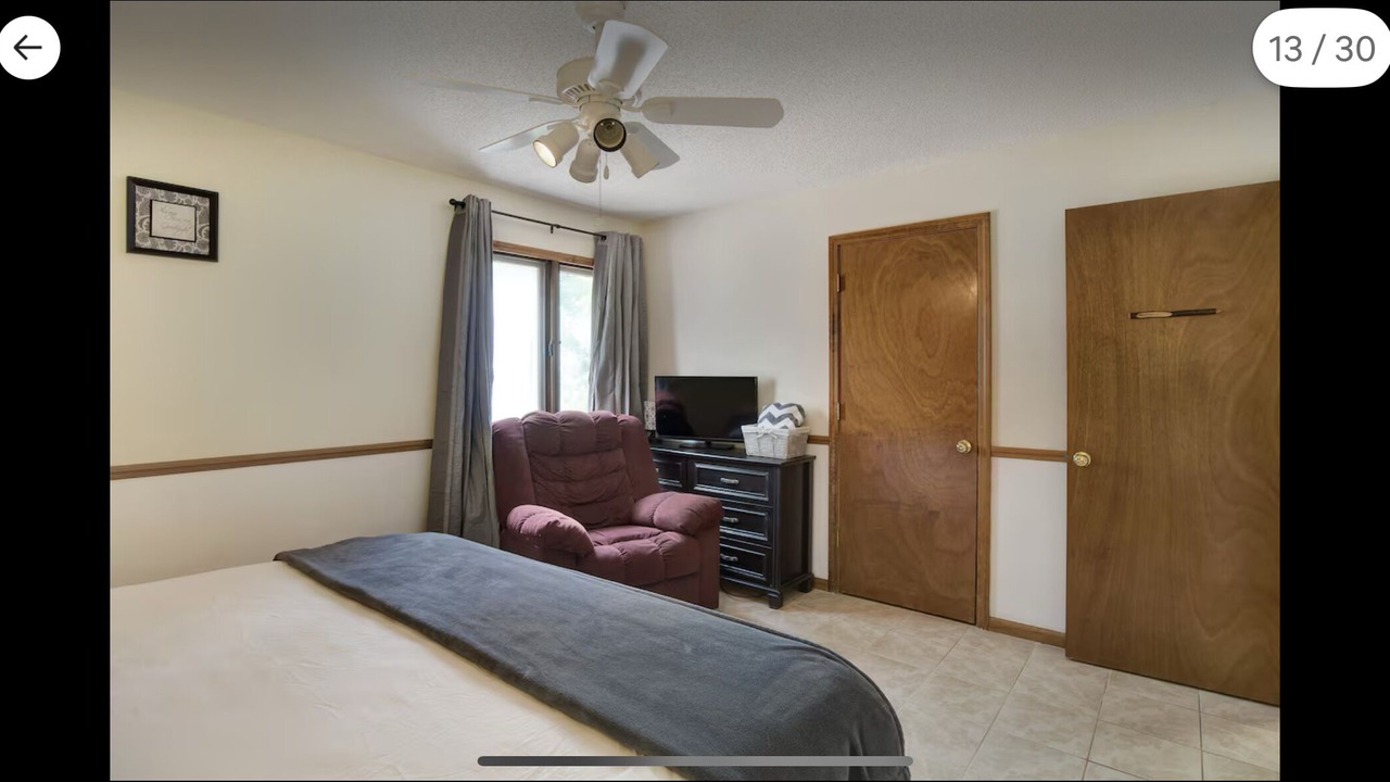 Photo of Bedroom in Seneca