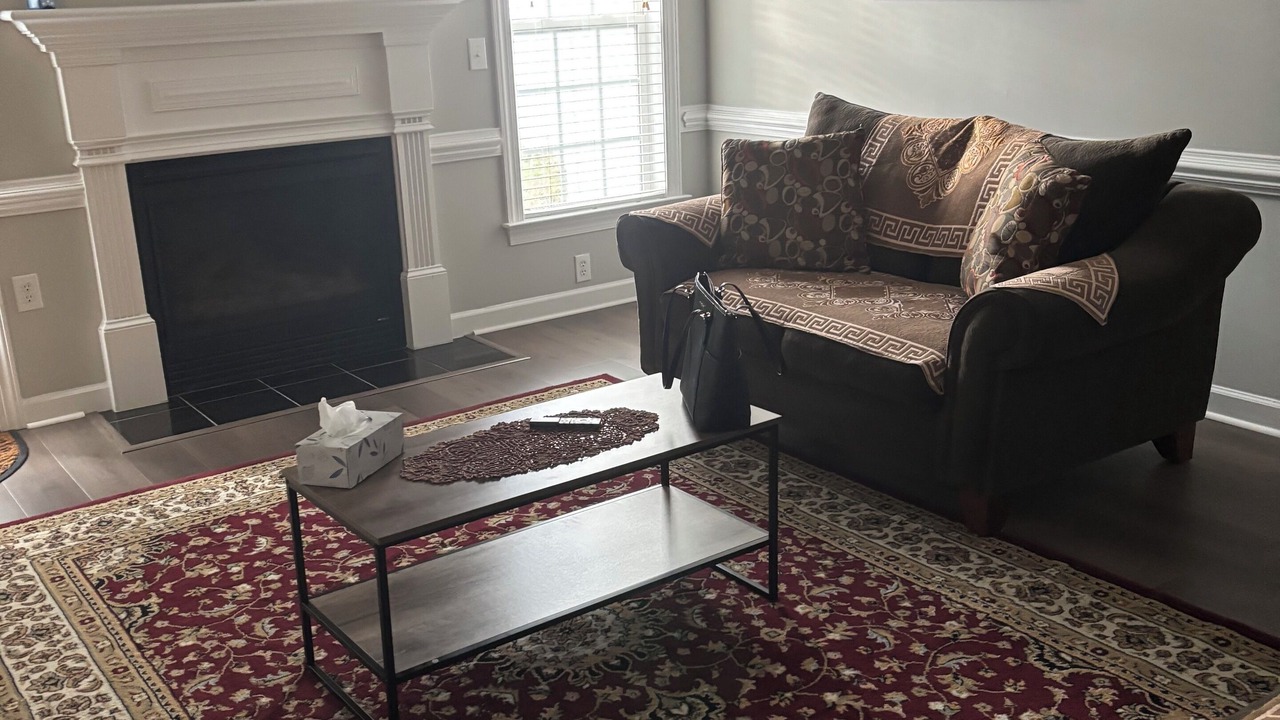 Photo of Livingroom in Winterville