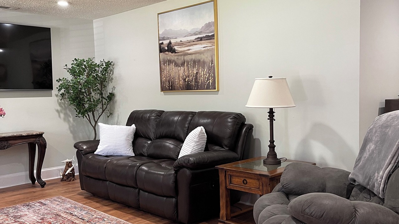 Photo of Livingroom in Isle of Hope Historic District