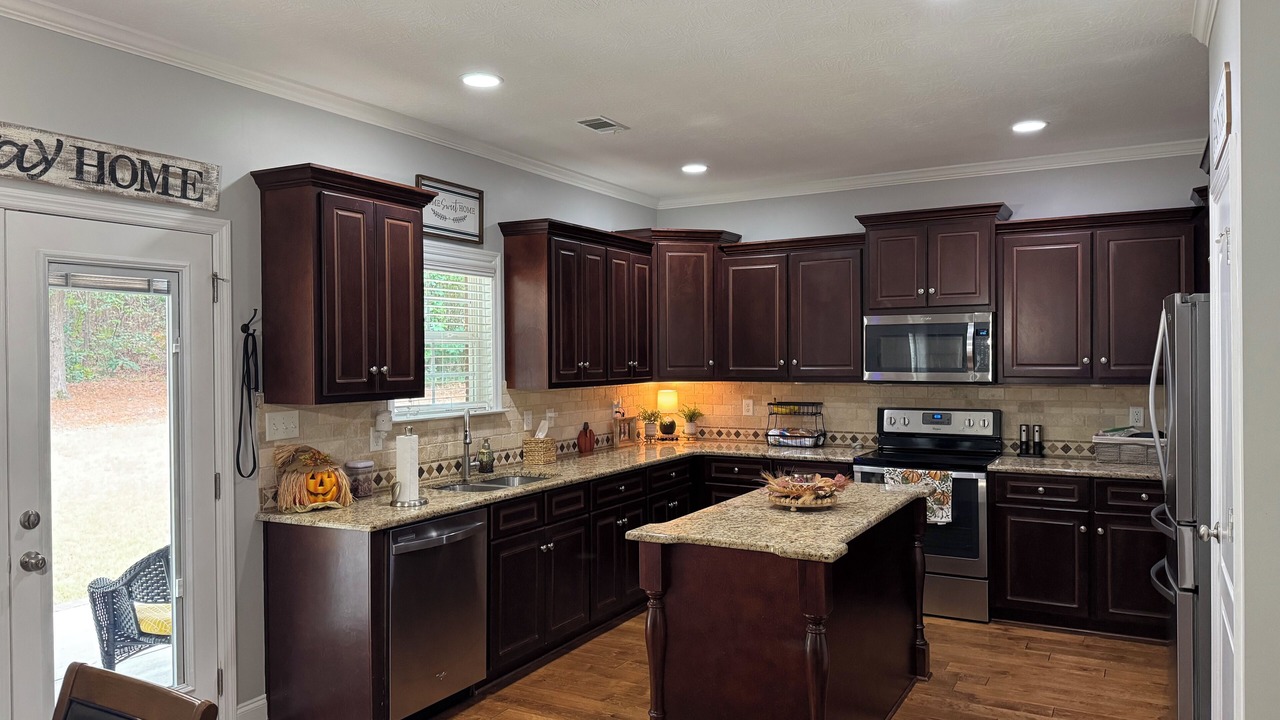 Photo of Kitchen in Graniteville