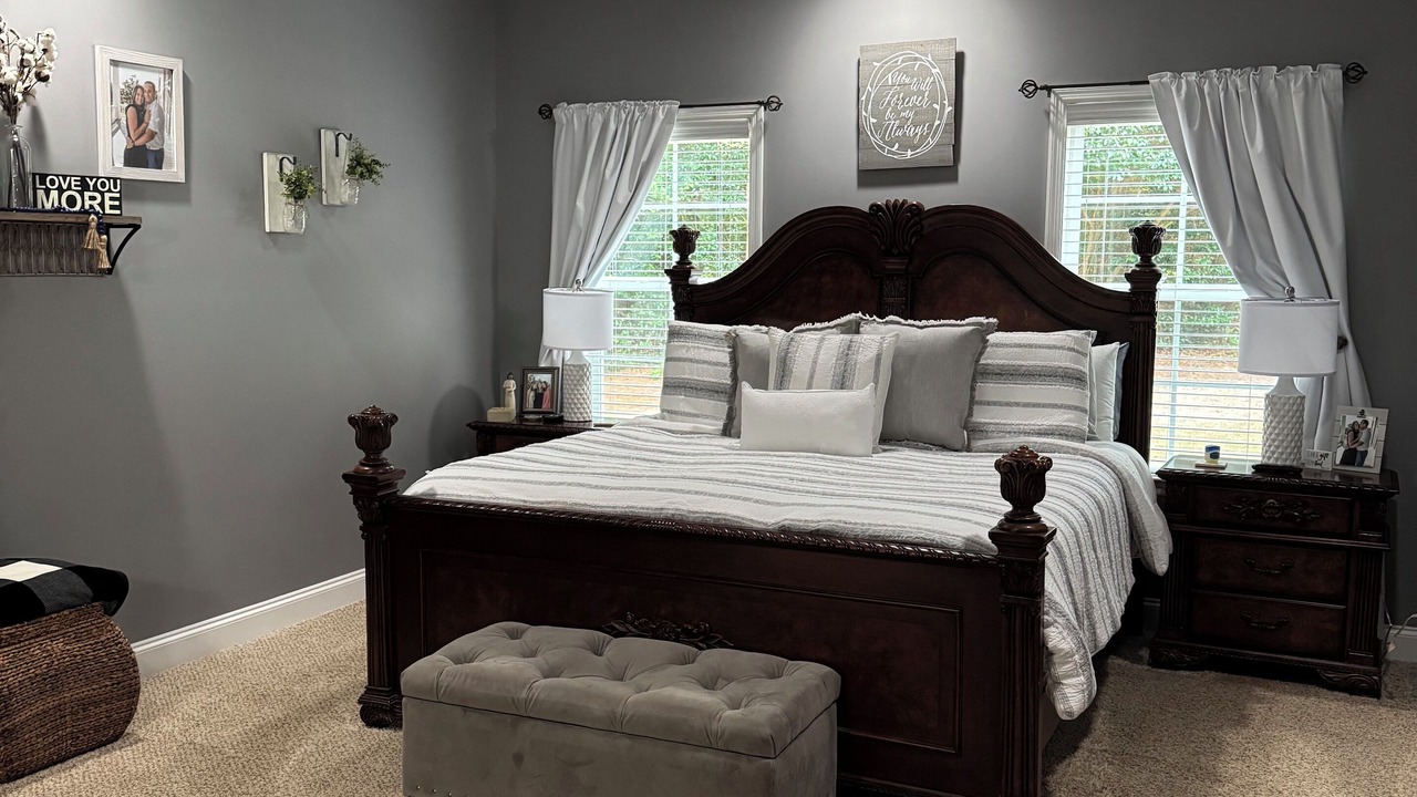 Photo of Bedroom in Graniteville
