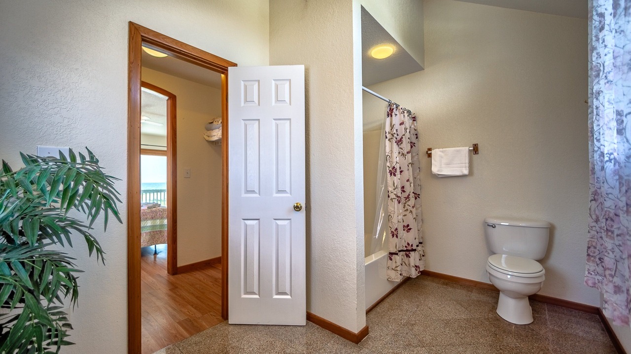 Photo of Bathroom in Rodanthe