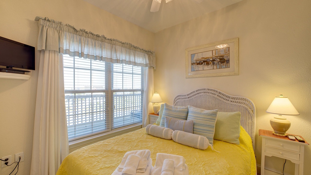 Photo of Bedroom in Hatteras