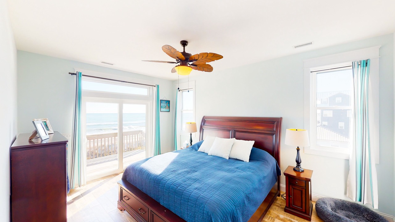 Photo of Bedroom in Ocean City Beach