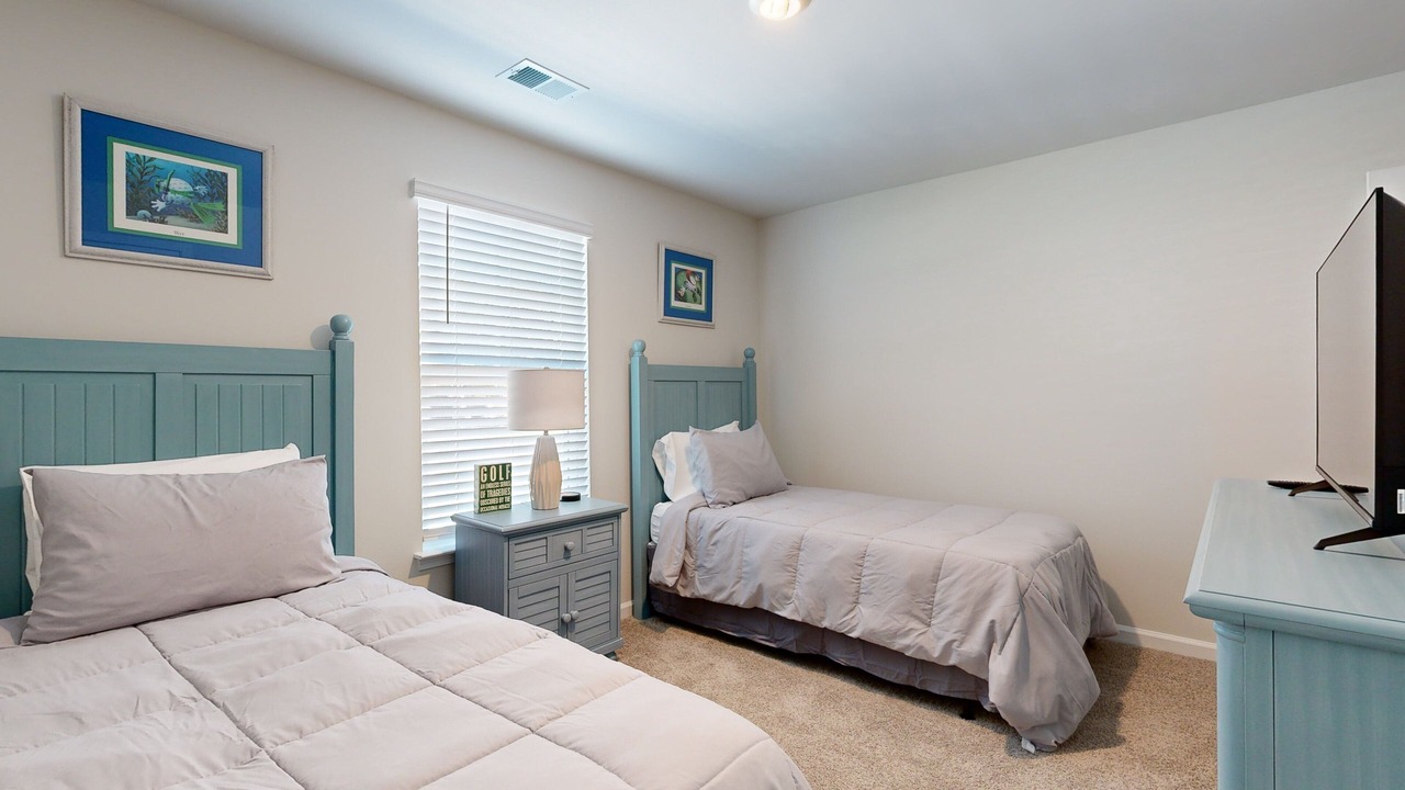 Photo of Bedroom in Ocean Isle Beach