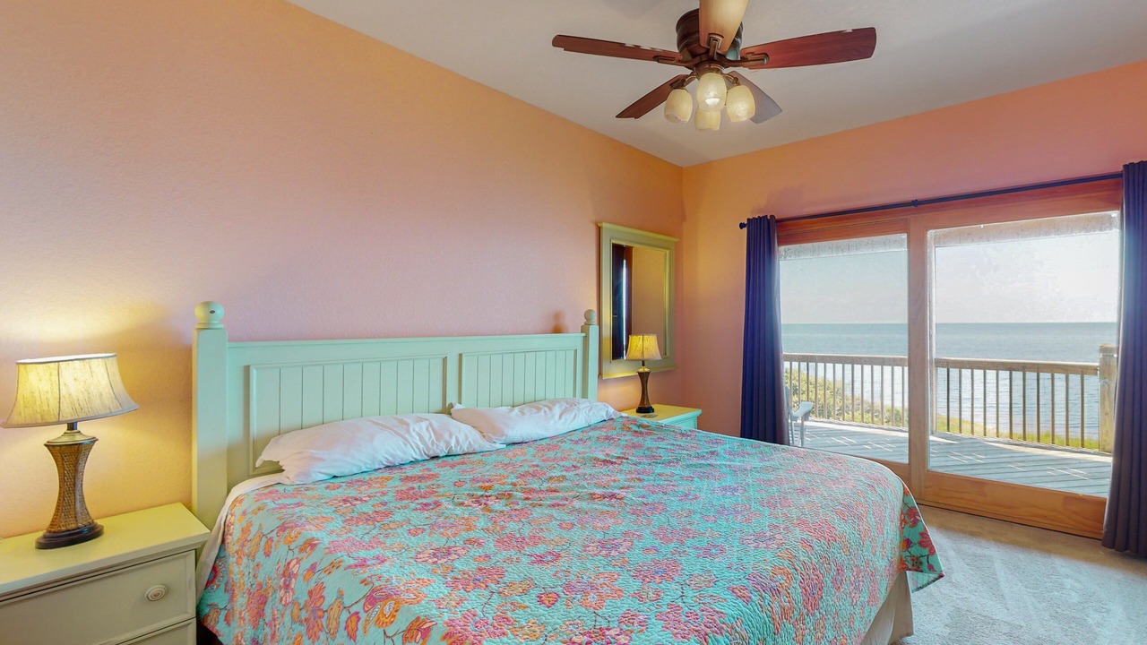 Photo of Bedroom in Sunset Village