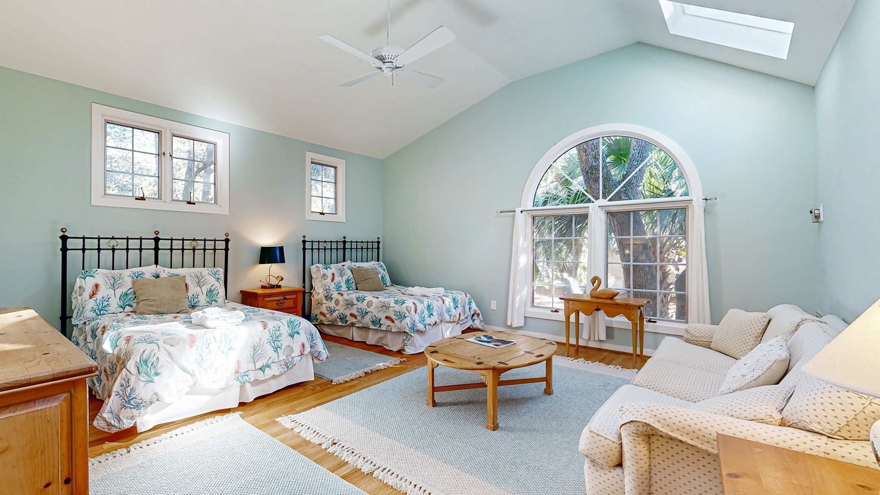 Photo of Livingroom in Vanderhorst Plantation