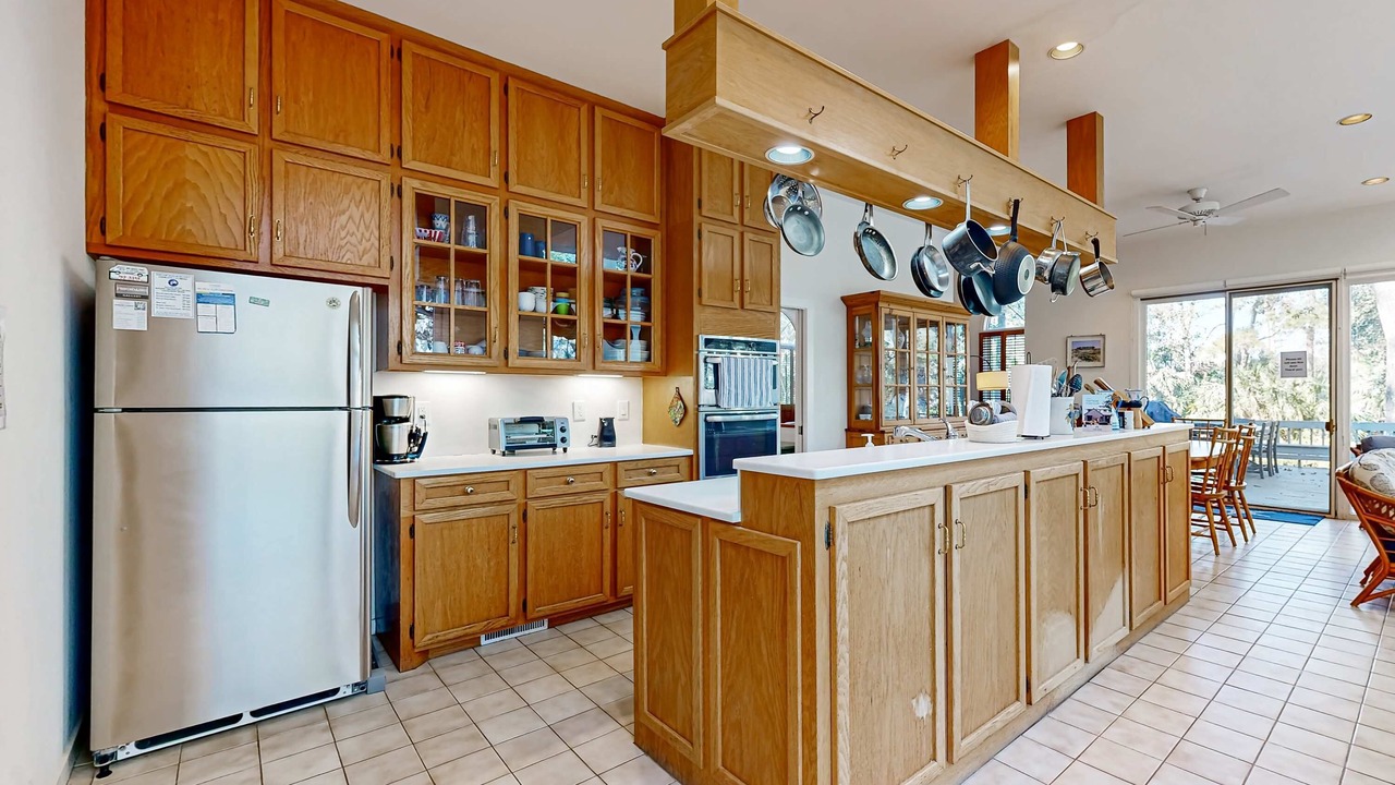 Photo of Kitchen in Vanderhorst Plantation