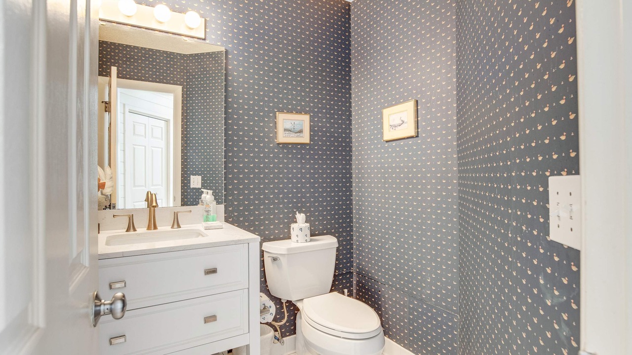 Photo of Bathroom in Pelican Bay