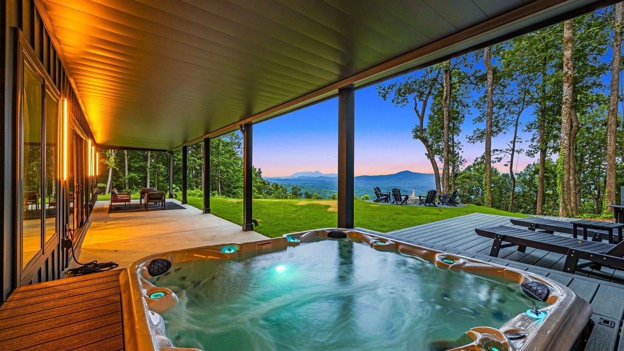 Photo of Patio Balcony in Tuxedo