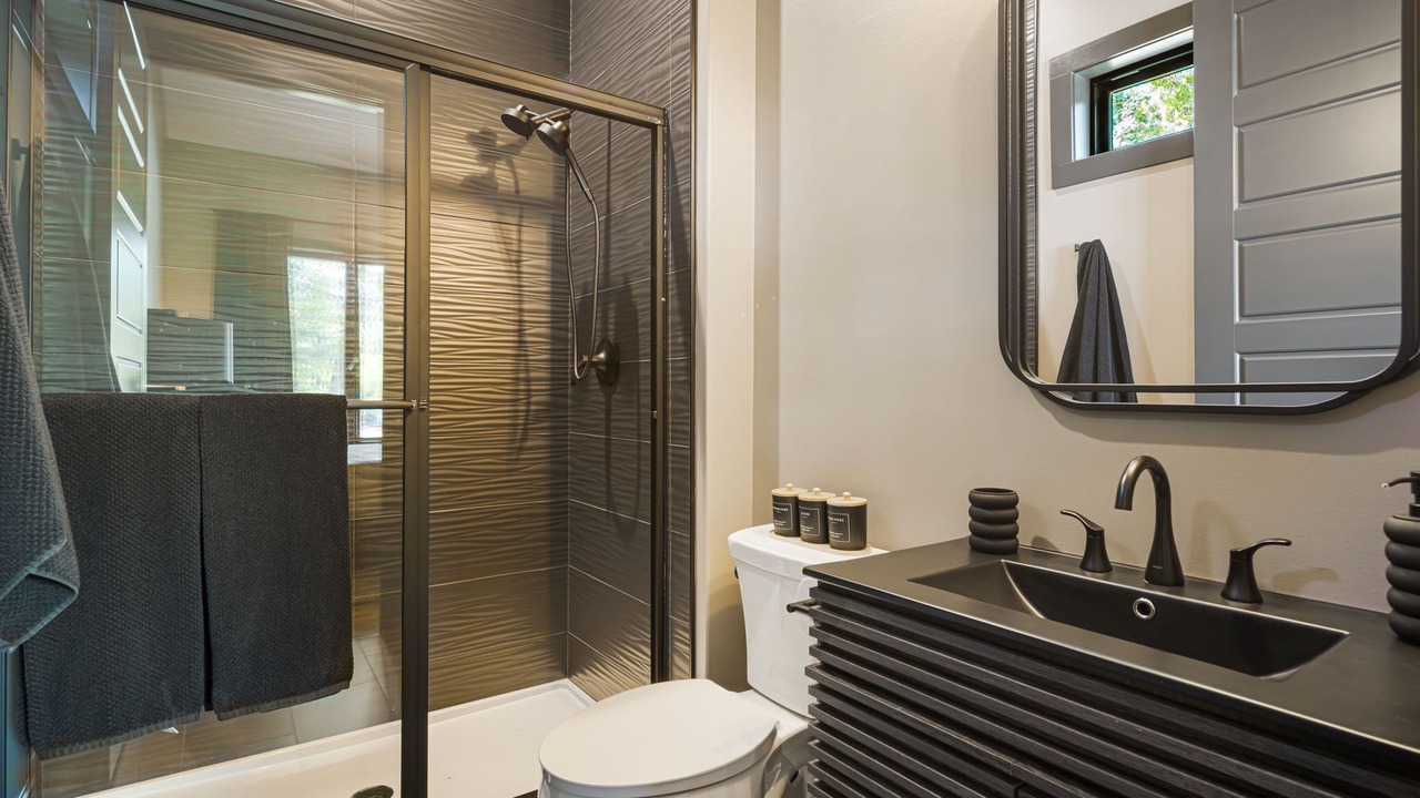 Photo of Bathroom in Tuxedo