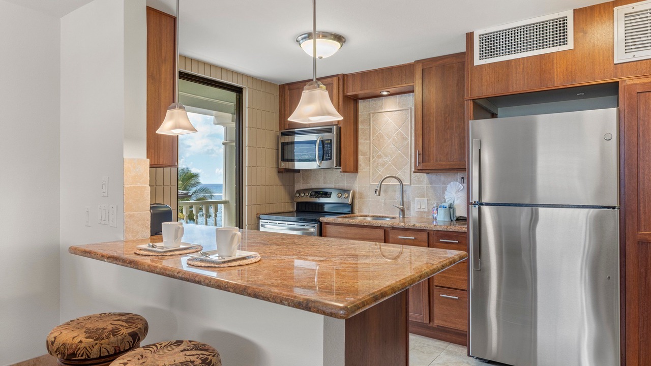 Photo of Kitchen in Historic Lahaina Front Street