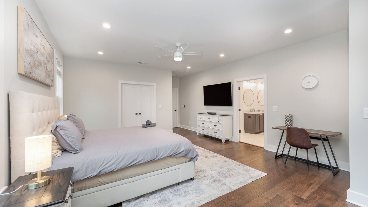 Photo of Bedroom in Enderly Park
