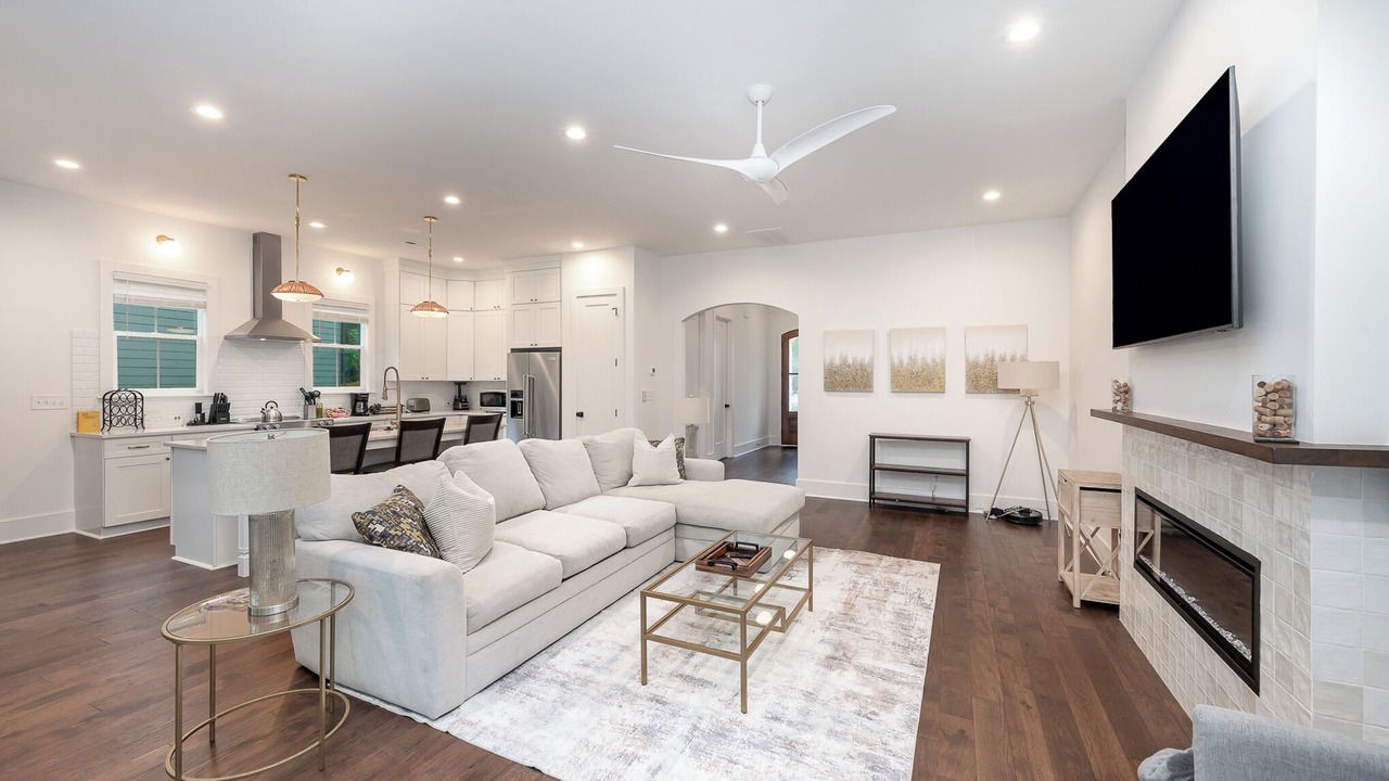 Photo of Livingroom in Enderly Park