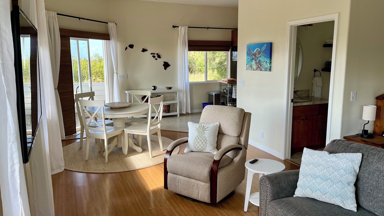 Photo of Livingroom in Discovery Harbour