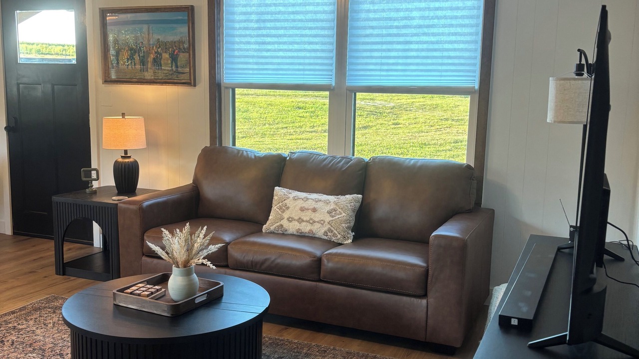 Photo of Livingroom in Lawndale