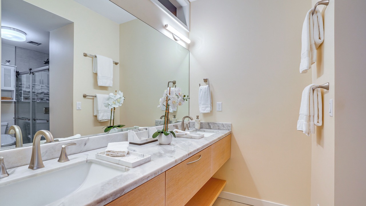 Photo of Bathroom in Enchanted Lake