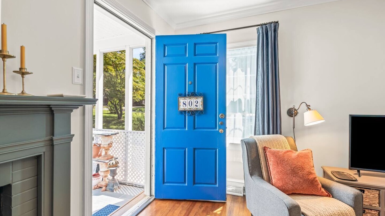 Photo of Livingroom in High Point