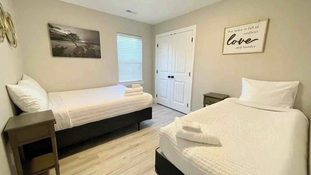 Photo of Bedroom in McCutcheon Field