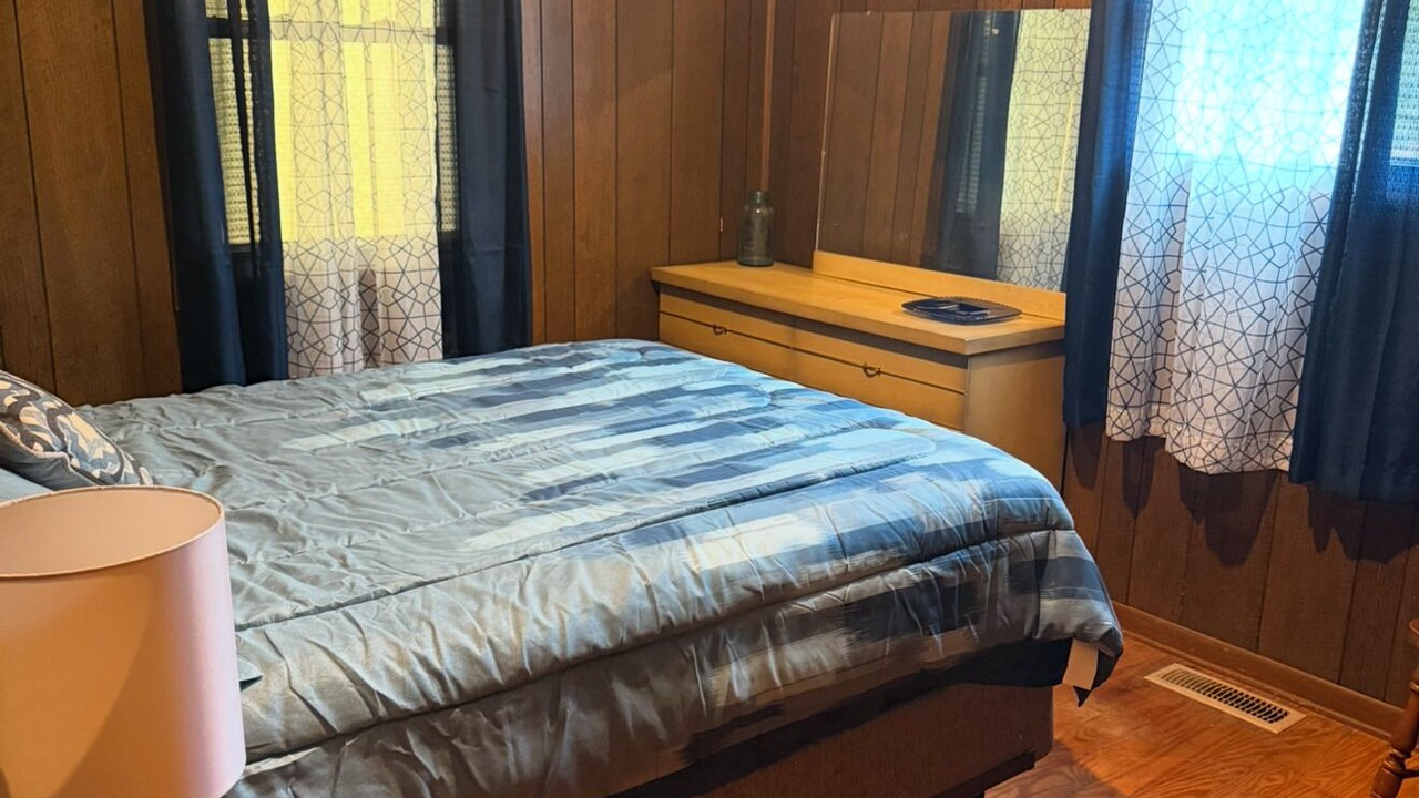 Photo of Bedroom in Dugspur