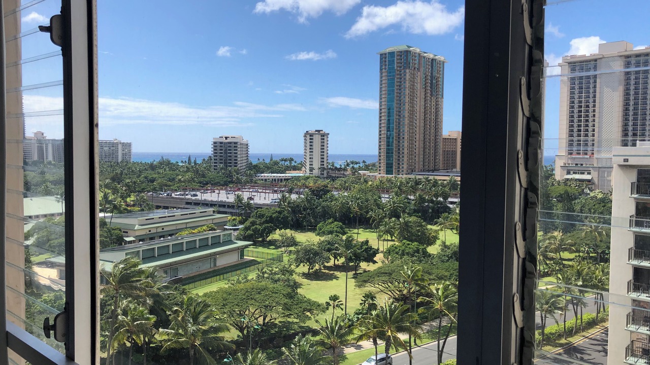 Photo of Others in McCully - Moiliili