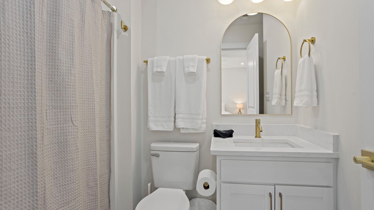 Photo of Bathroom in City View