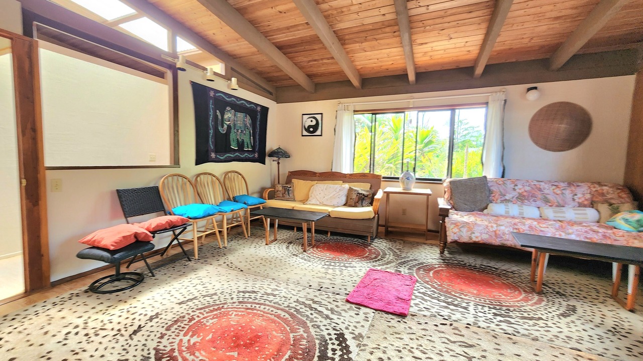 Photo of Livingroom in Keaau