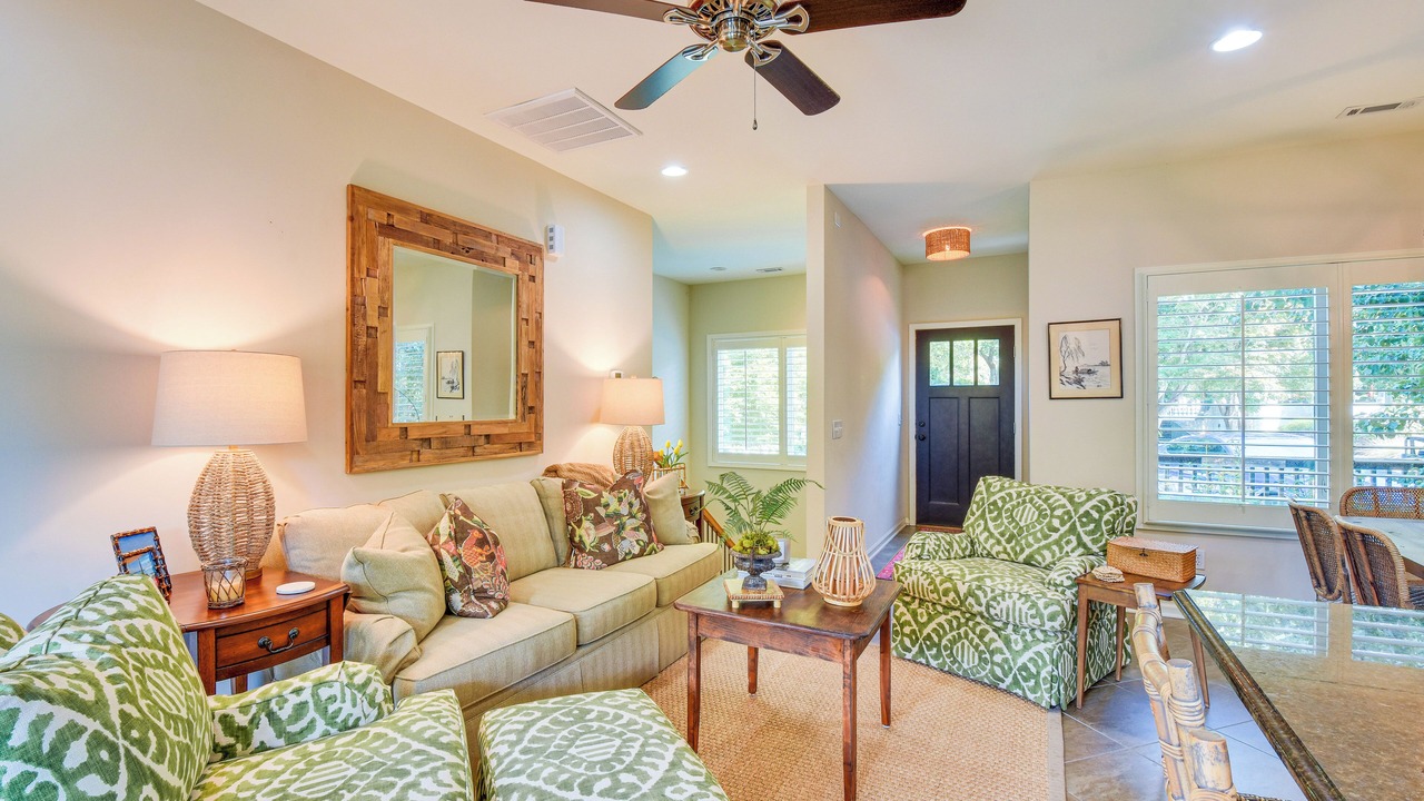 Photo of Livingroom in Seneca