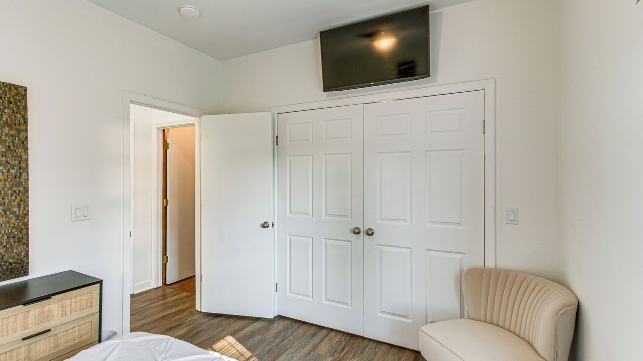 Photo of Bedroom in Waycross