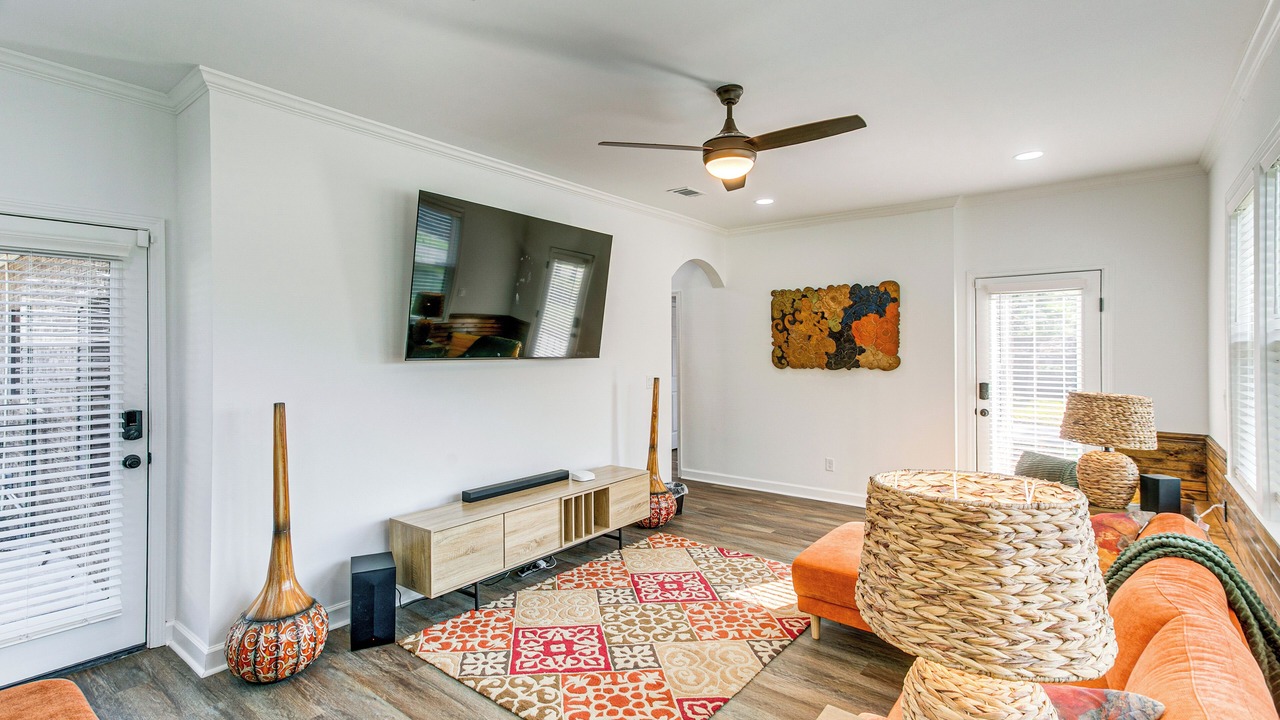 Photo of Livingroom in Waycross