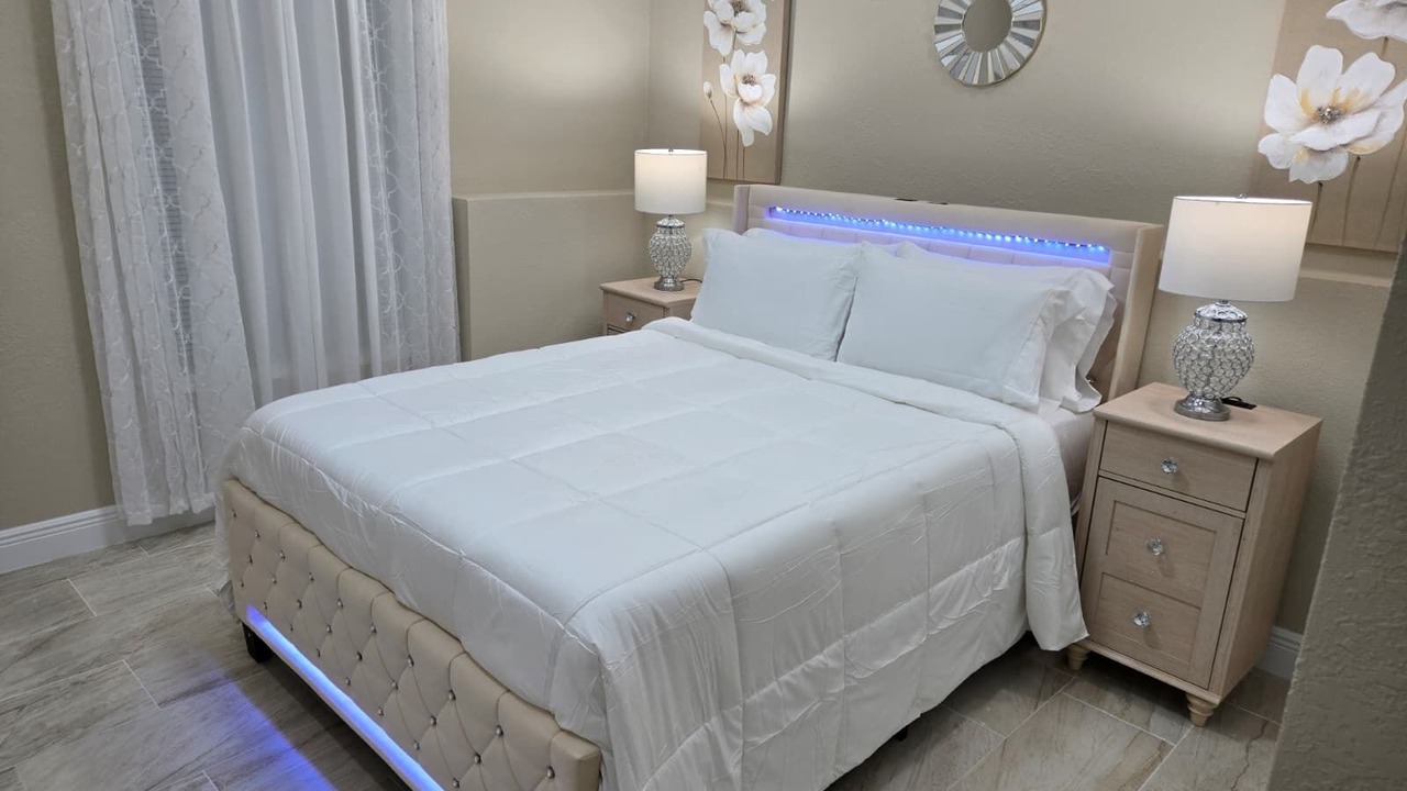 Photo of Bedroom in Dacula