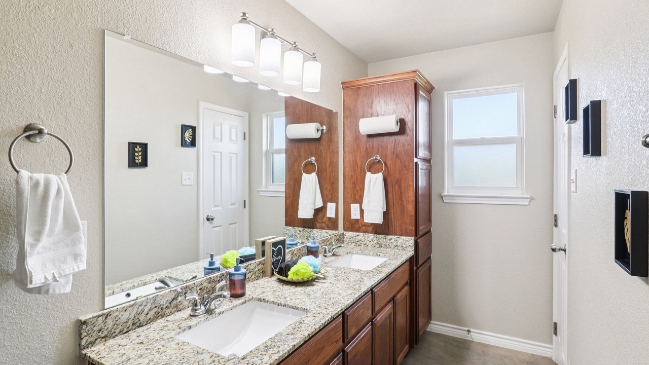 Photo of Bathroom in Copperas Cove
