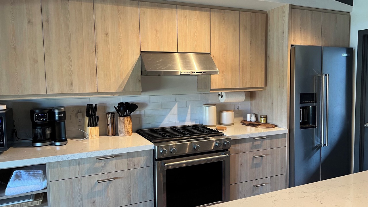 Photo of Kitchen in Kahaluu Bay